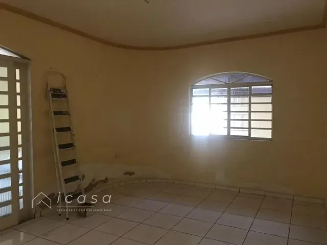 Casa com 140m² 3 quartos e 2 banheiros, à venda, no bairro Borda da Mata em Caçapava