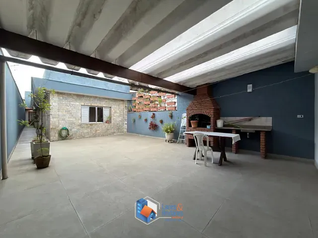 Casa com 250m² 3 quartos e 3 banheiros, à venda, no bairro Vila Mazzei em São Paulo