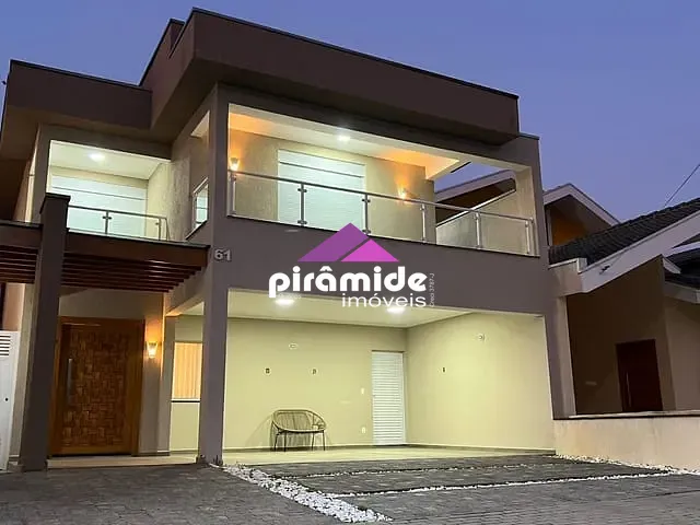 Casa com 250m² 4 quartos e 5 banheiros, à venda, no bairro Parque Residencial Maria Elmira em Caçapava
