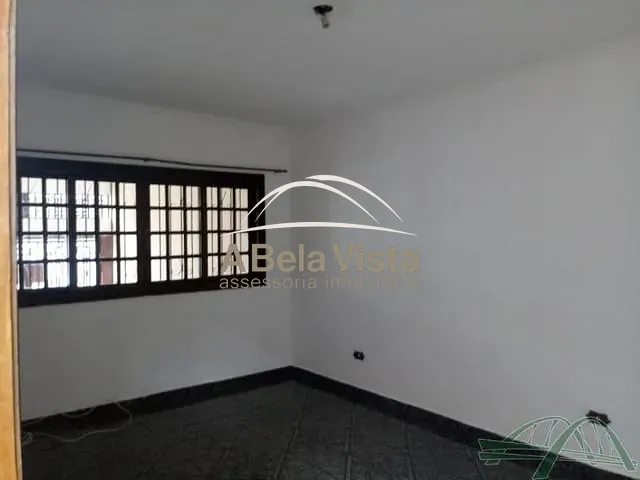Casa com 200m² 3 quartos e 3 banheiros, à venda, no bairro Jaguaribe em Osasco