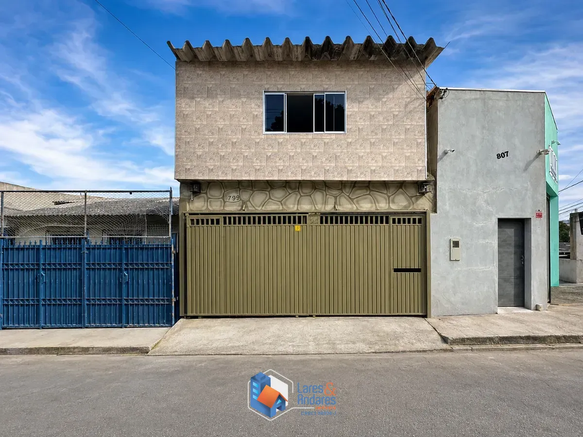 Casa, 5 quartos, 126 m² - Foto 1