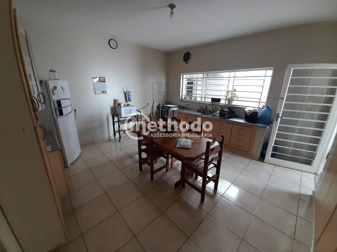 Casa, 1 quarto, 302 m² - Foto 7