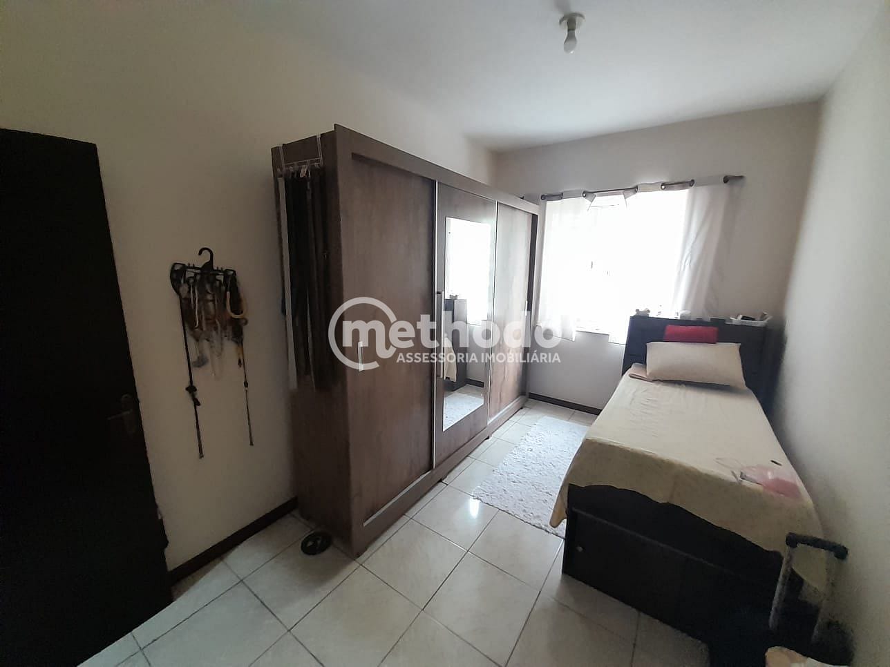 Casa, 1 quarto, 302 m² - Foto 12