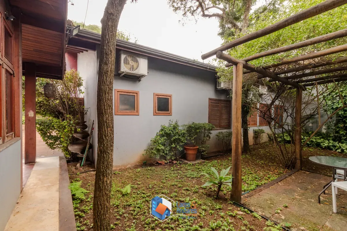 Casa, 3 quartos, 242 m² - Foto 7