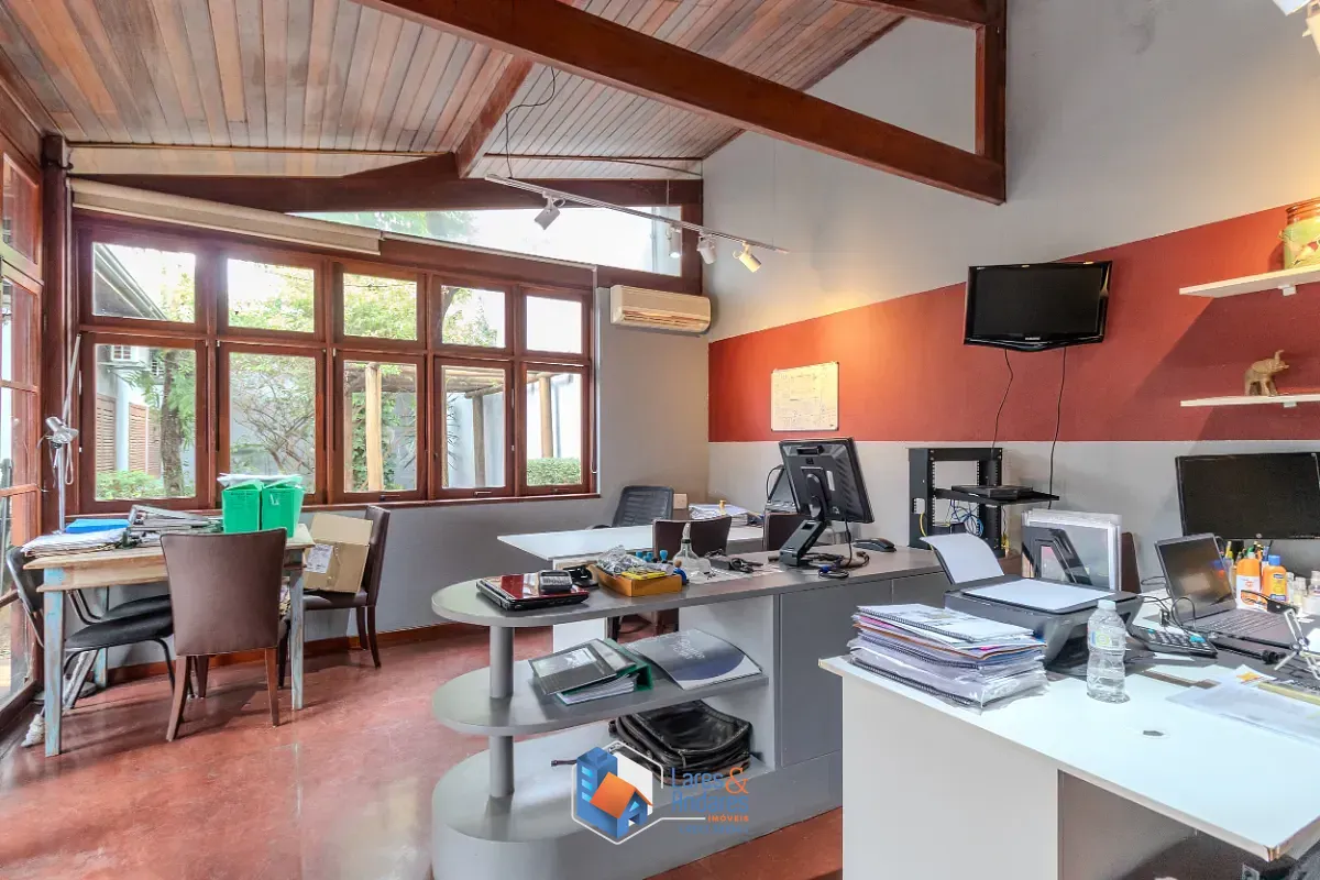 Casa, 3 quartos, 242 m² - Foto 56