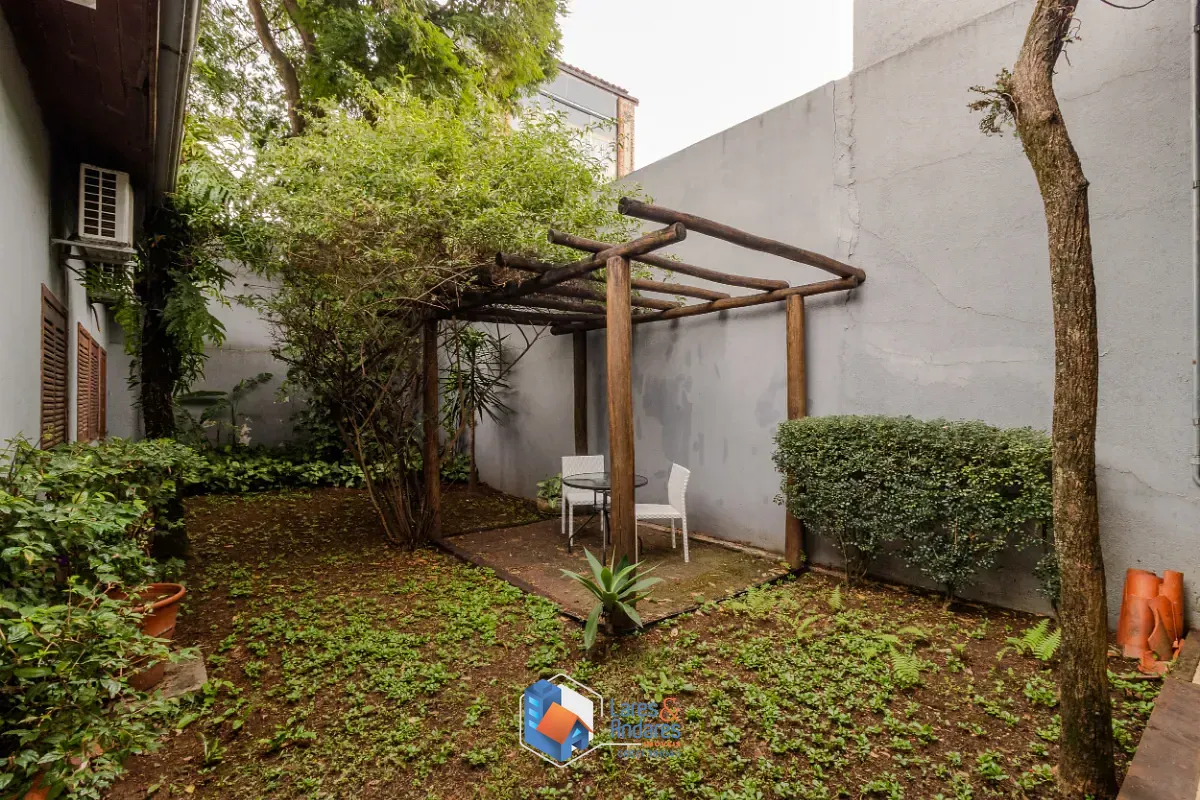 Casa, 3 quartos, 242 m² - Foto 8