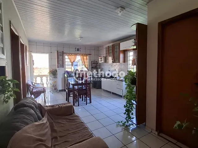 Casa com 300m² 2 quartos e 2 banheiros, à venda, no bairro Jardim São Pedro de Viracopos em Campinas