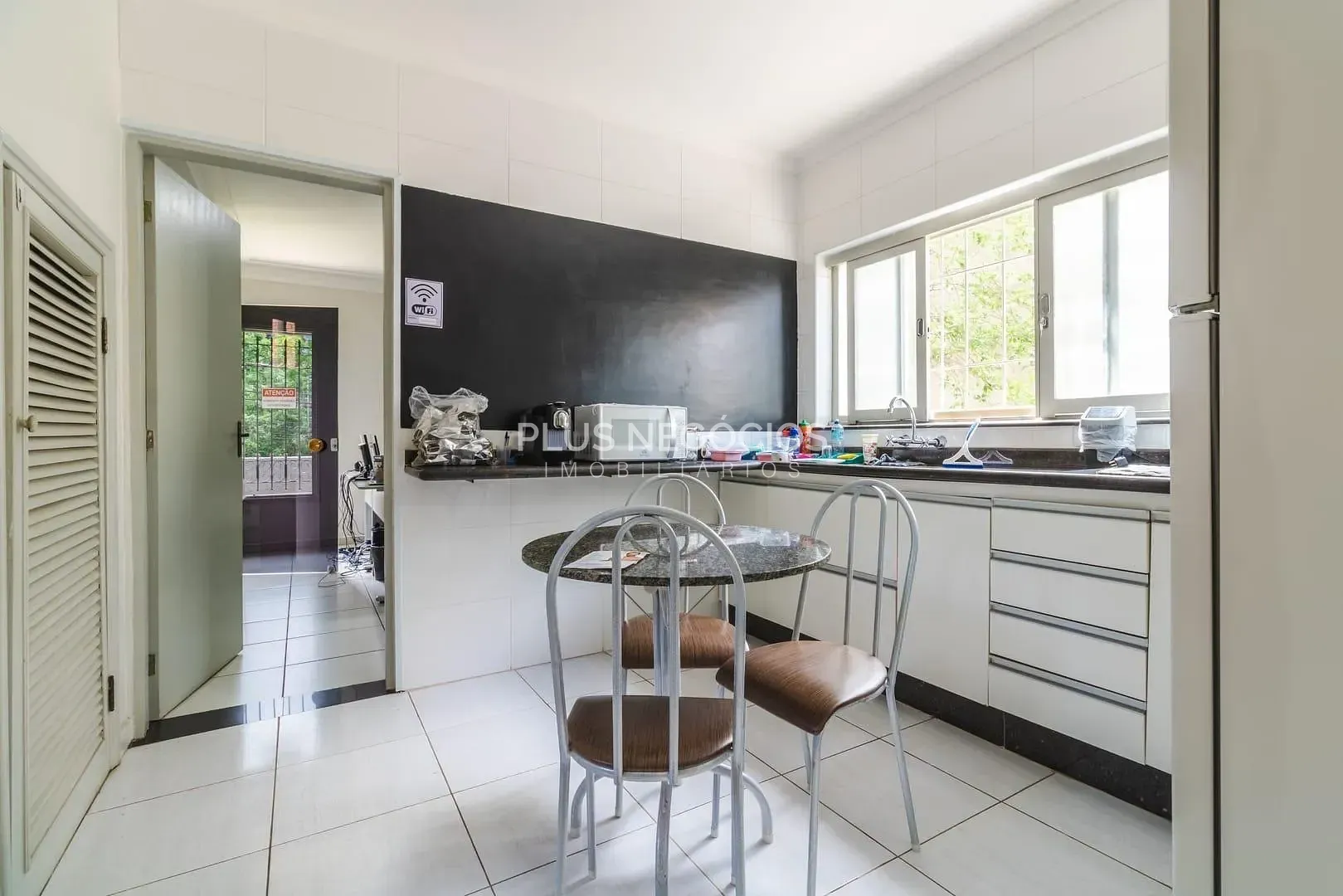 Casa, 1 quarto, 260 m² - Foto 25