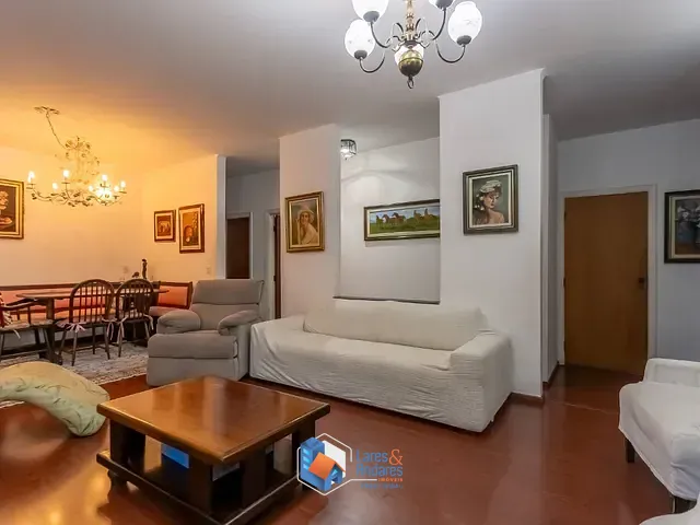 Casa com 375m² 3 quartos e 3 banheiros, à venda, no bairro Vila Cordeiro em São Paulo