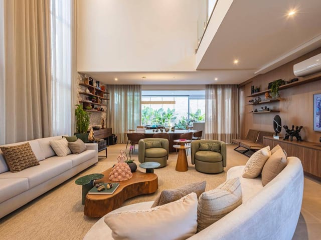 Casa com 420m² 4 quartos e 5 banheiros, à venda, no bairro Tamboré em Santana de Parnaíba
