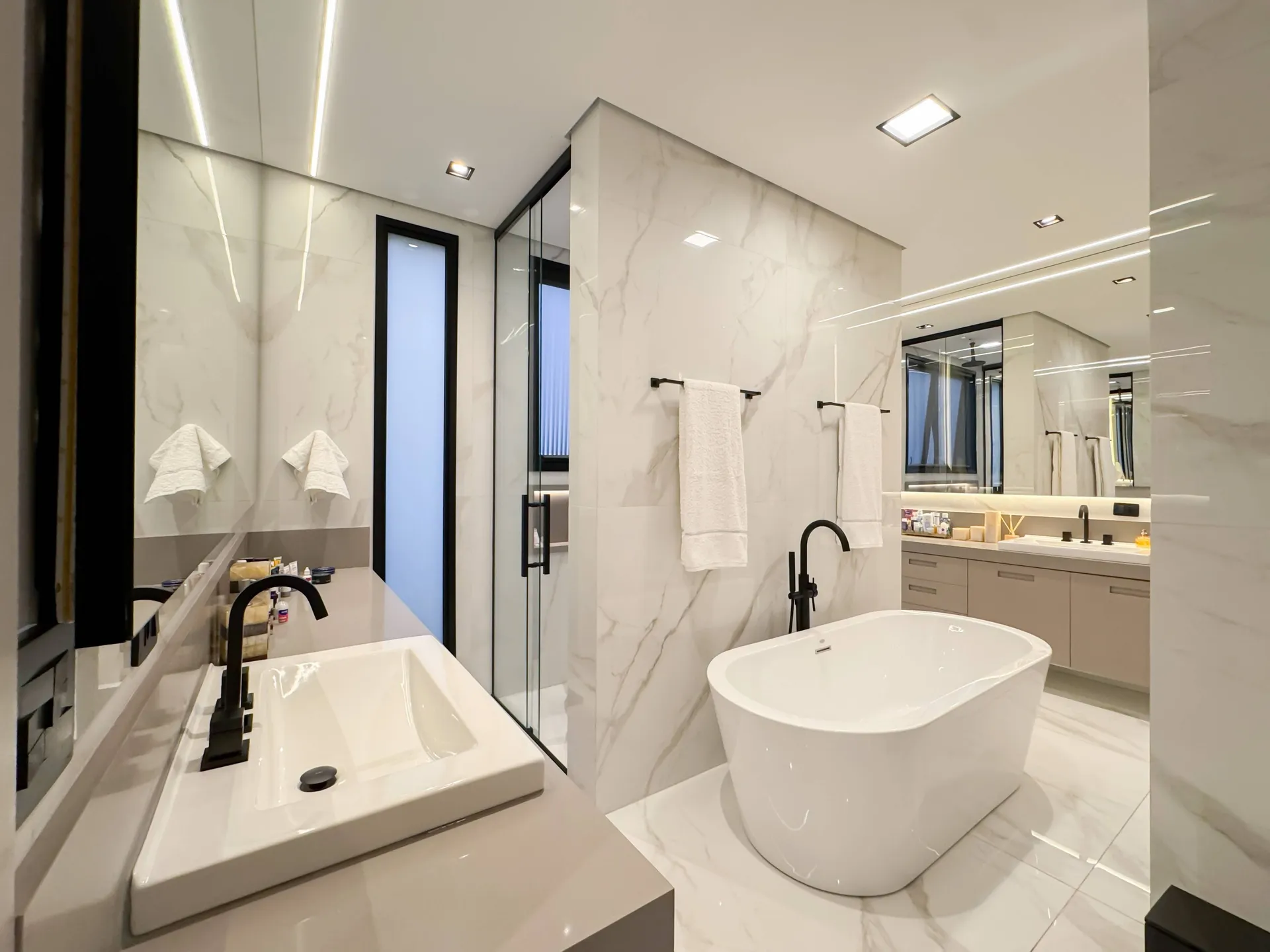 Casa em Alphaville Residencial Dois — foto 3