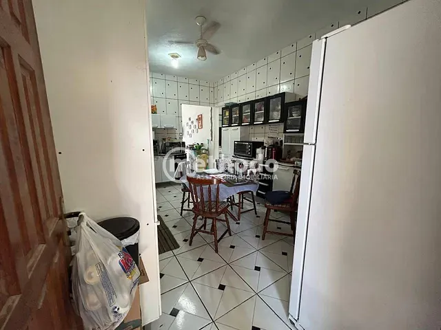 Casa com 260m² 3 quartos e 2 banheiros, à venda, no bairro Jardim Praia Grande em Mongaguá