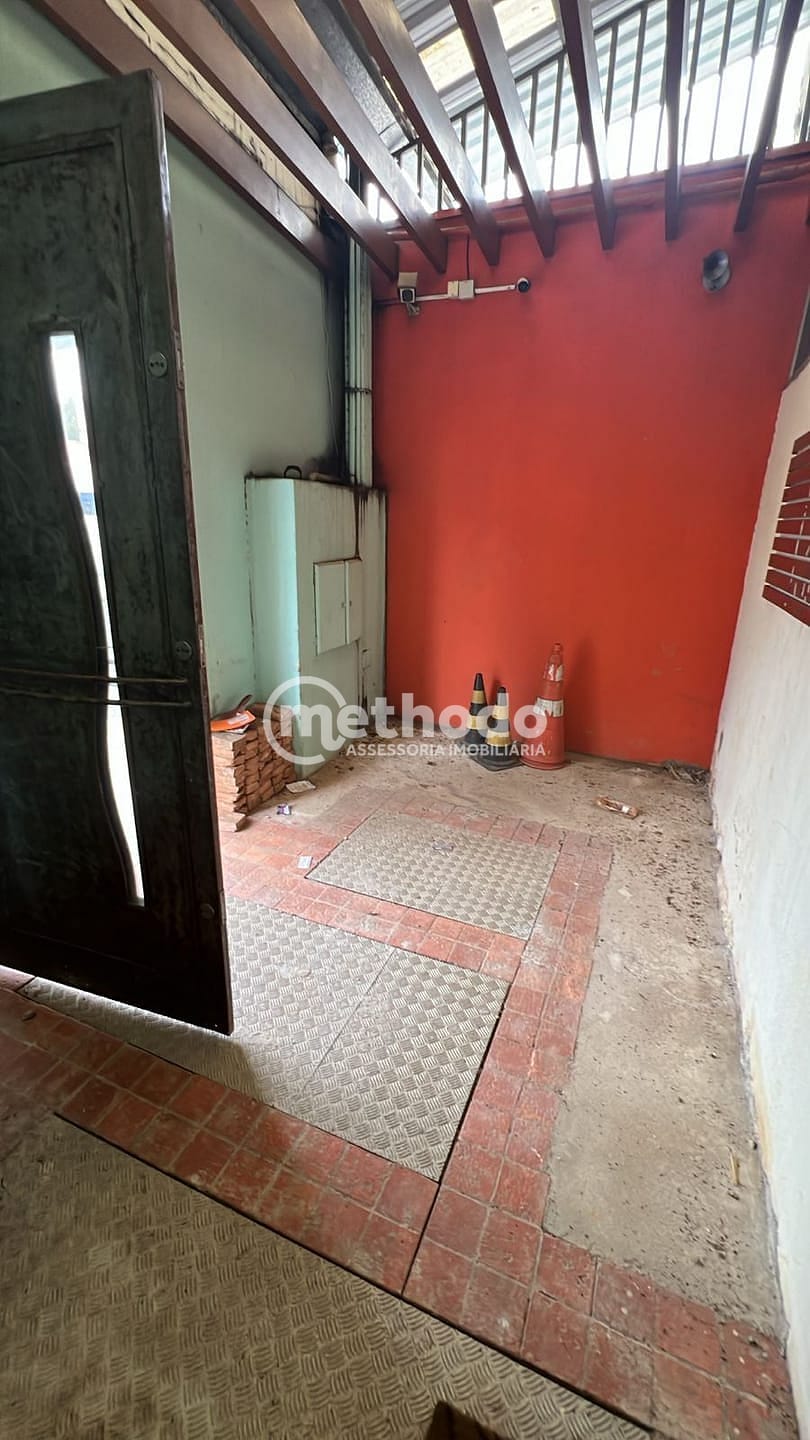 Casa, 1 quarto, 270 m² - Foto 2