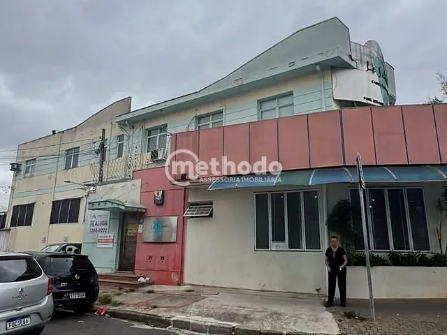 Casa com 270m², para alugar, no bairro Jardim Flamboyant em Campinas