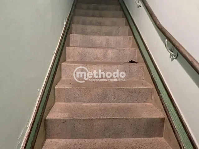 Casa com 270m², para alugar, no bairro Jardim Flamboyant em Campinas