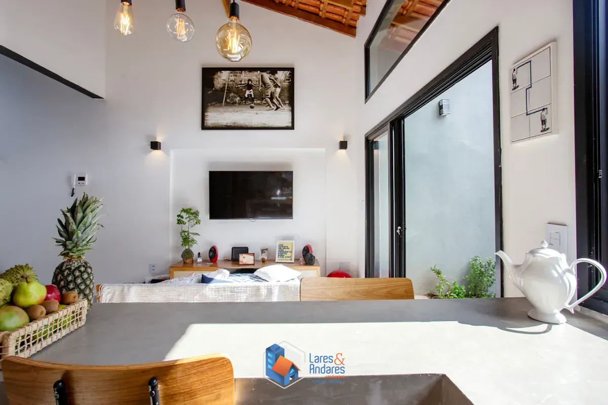 Casa, 2 quartos, 95 m² - Foto 1