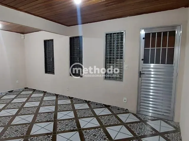 Casa com 135m² 3 quartos e 2 banheiros, à venda, no bairro Vila Orozimbo Maia em Campinas