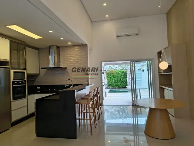 Casa com 300m² 3 quartos e 5 banheiros, à venda, no bairro RESIDENCIAL MARIA DULCE em Indaiatuba