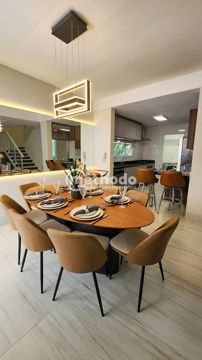 Casa, 4 quartos, 192 m² - Foto 2