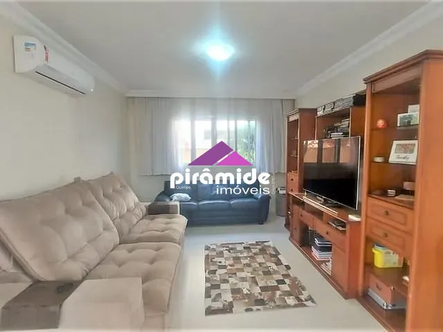 Casa com 468m² 4 quartos e 6 banheiros, à venda, no bairro Urbanova em São José dos Campos