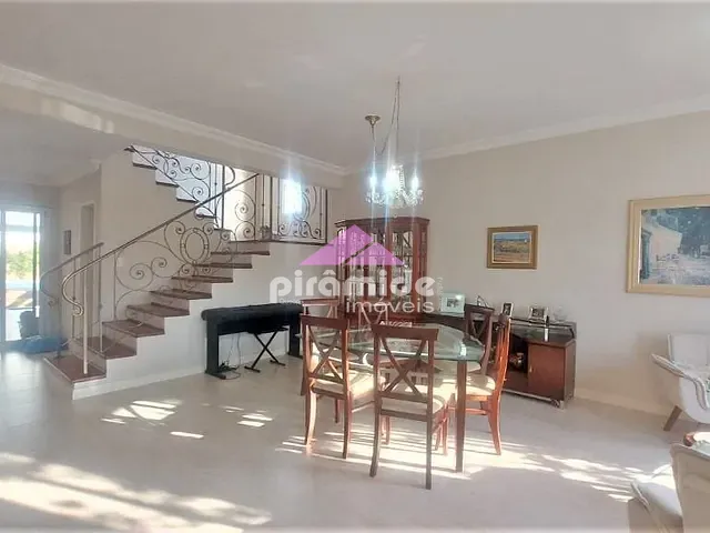 Casa com 468m² 4 quartos e 6 banheiros, à venda, no bairro Urbanova em São José dos Campos