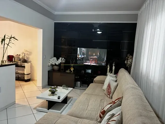 Casa com 188m² 3 quartos e 3 banheiros, à venda, no bairro Jardim Paulistano em Indaiatuba