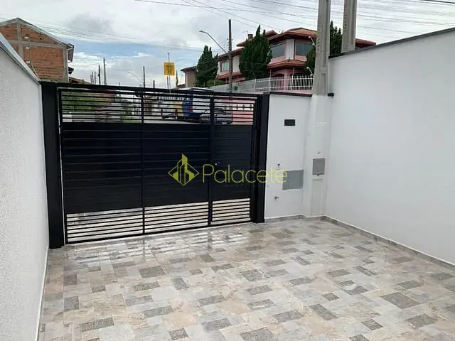 Casa com 125m² 2 quartos e 2 banheiros, à venda, no bairro Residencial Estoril em Taubaté