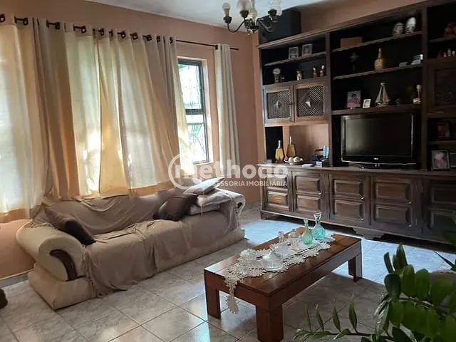 Casa com 250m² 3 quartos e 2 banheiros, à venda, no bairro Jardim Eulina em Campinas