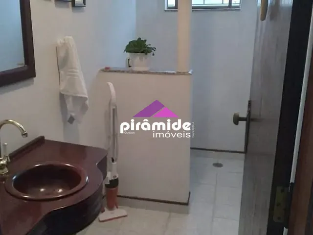 Casa com 175m² 3 quartos e 4 banheiros, à venda, no bairro Jardim Paulista em São José dos Campos