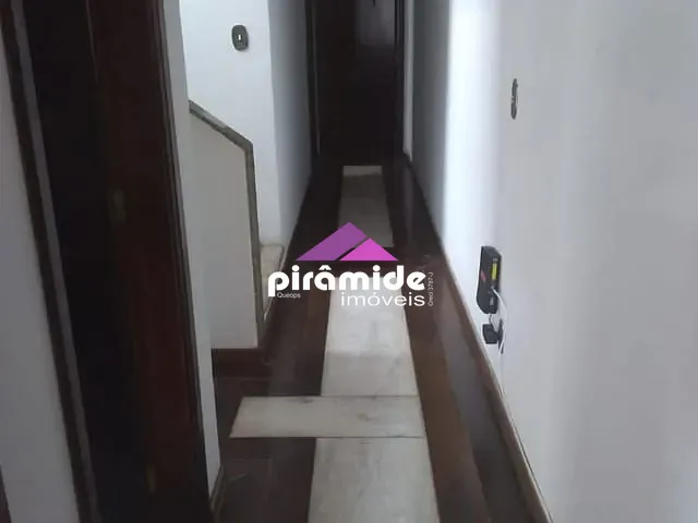 Casa com 175m² 3 quartos e 4 banheiros, à venda, no bairro Jardim Paulista em São José dos Campos