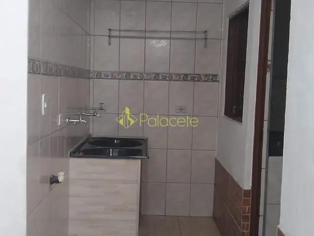 Casa com 250m² 3 quartos e 2 banheiros, à venda, no bairro Vale das flores em Tremembé