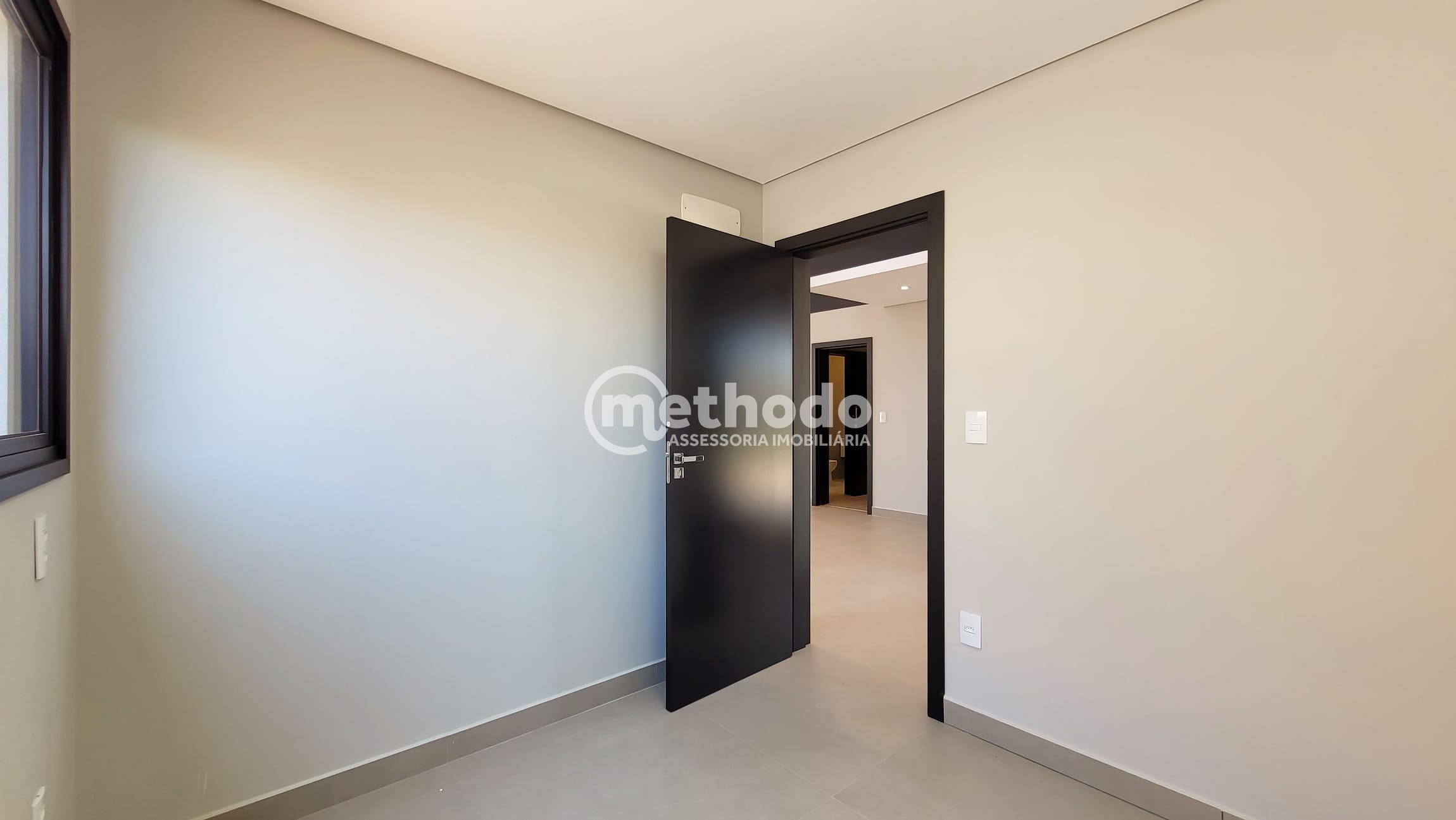 Casa, 4 quartos, 320 m² - Foto 4