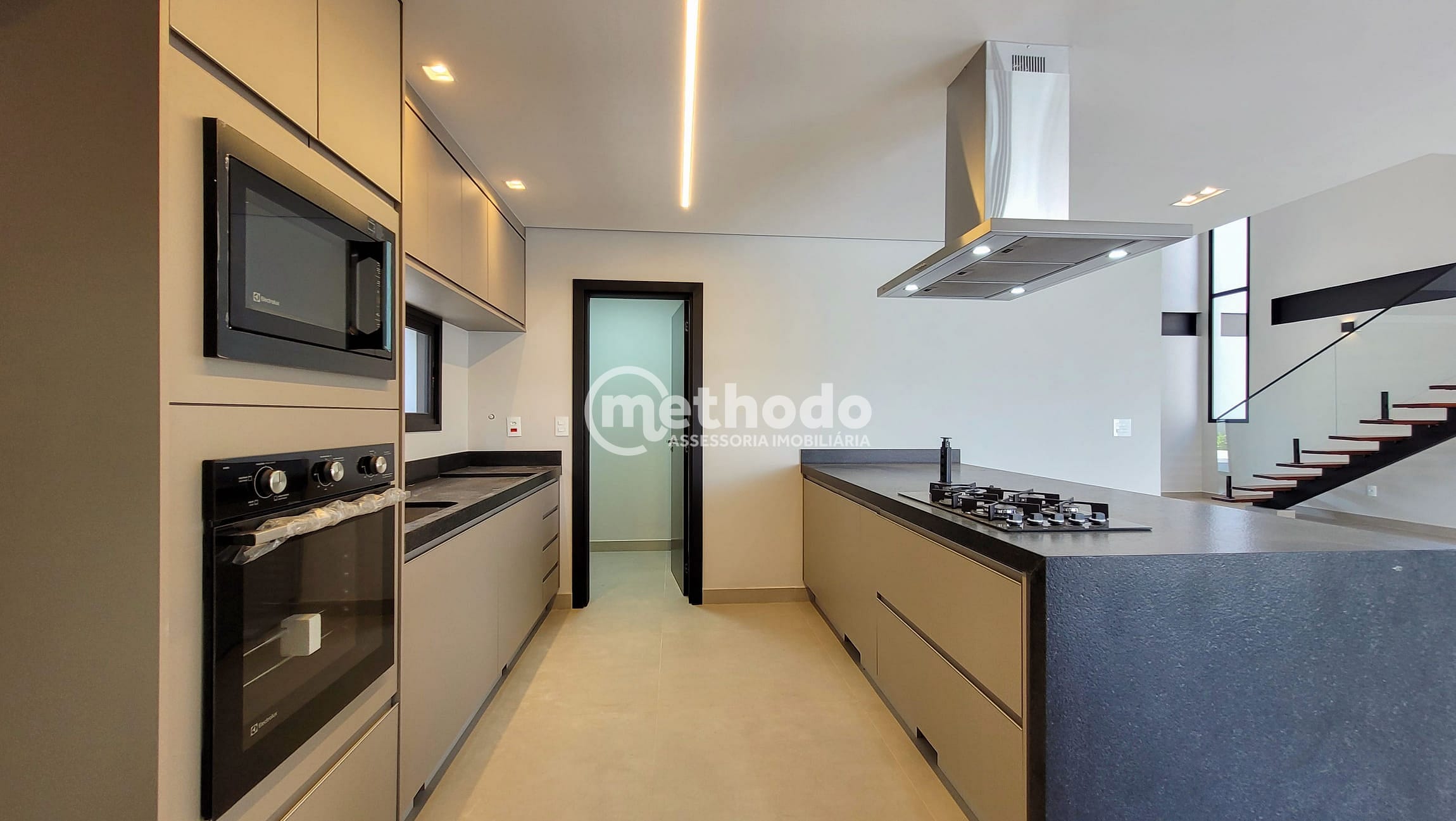 Casa, 4 quartos, 320 m² - Foto 18