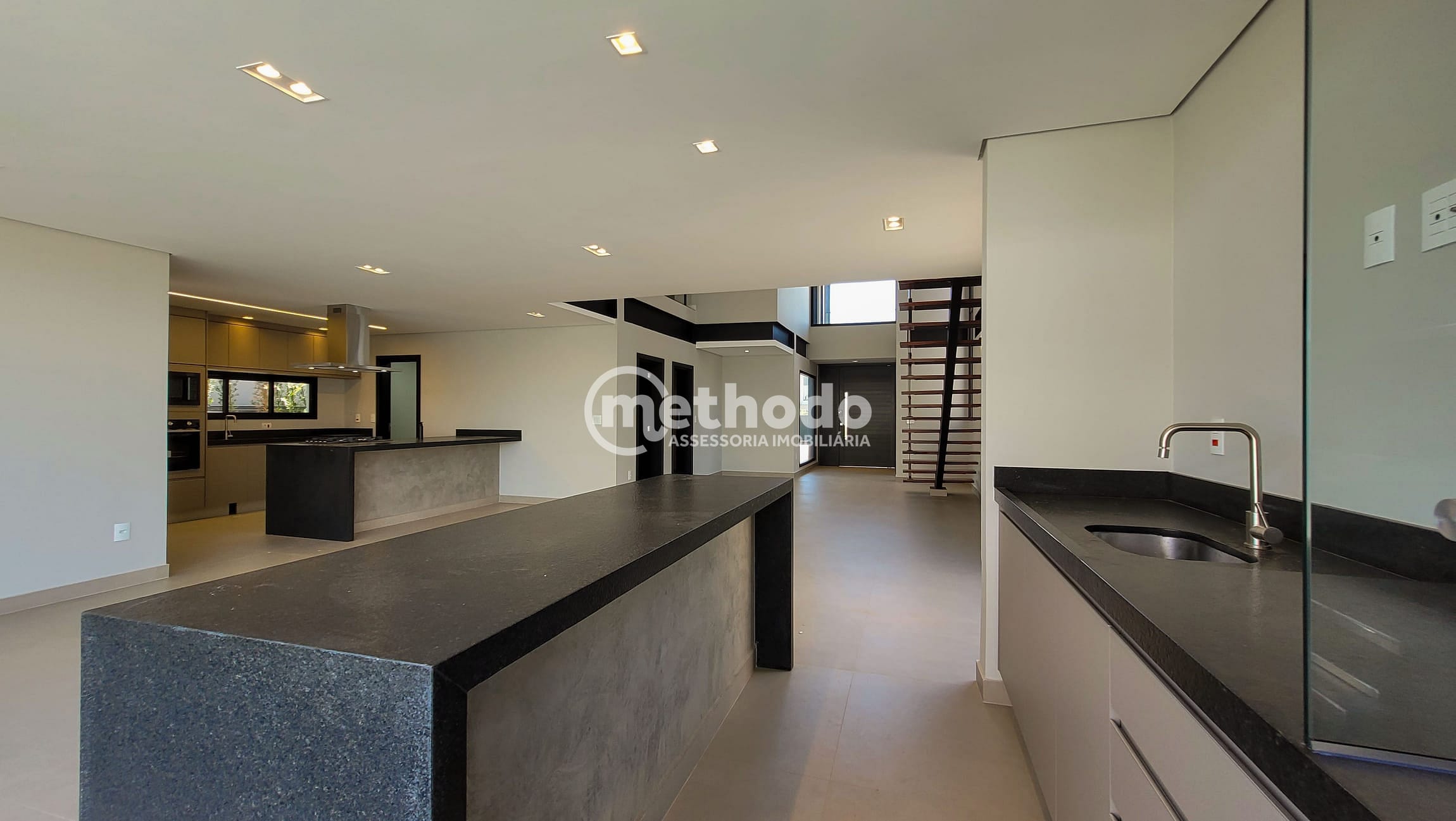 Casa, 4 quartos, 320 m² - Foto 22