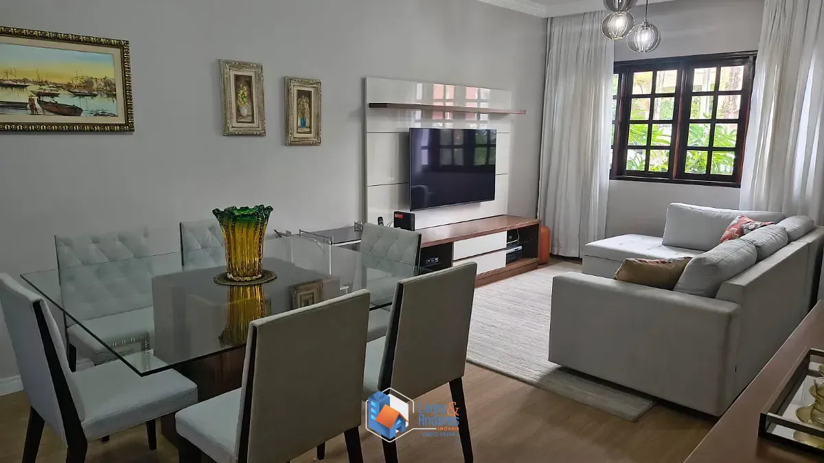 Casa, 3 quartos, 196 m² - Foto 1