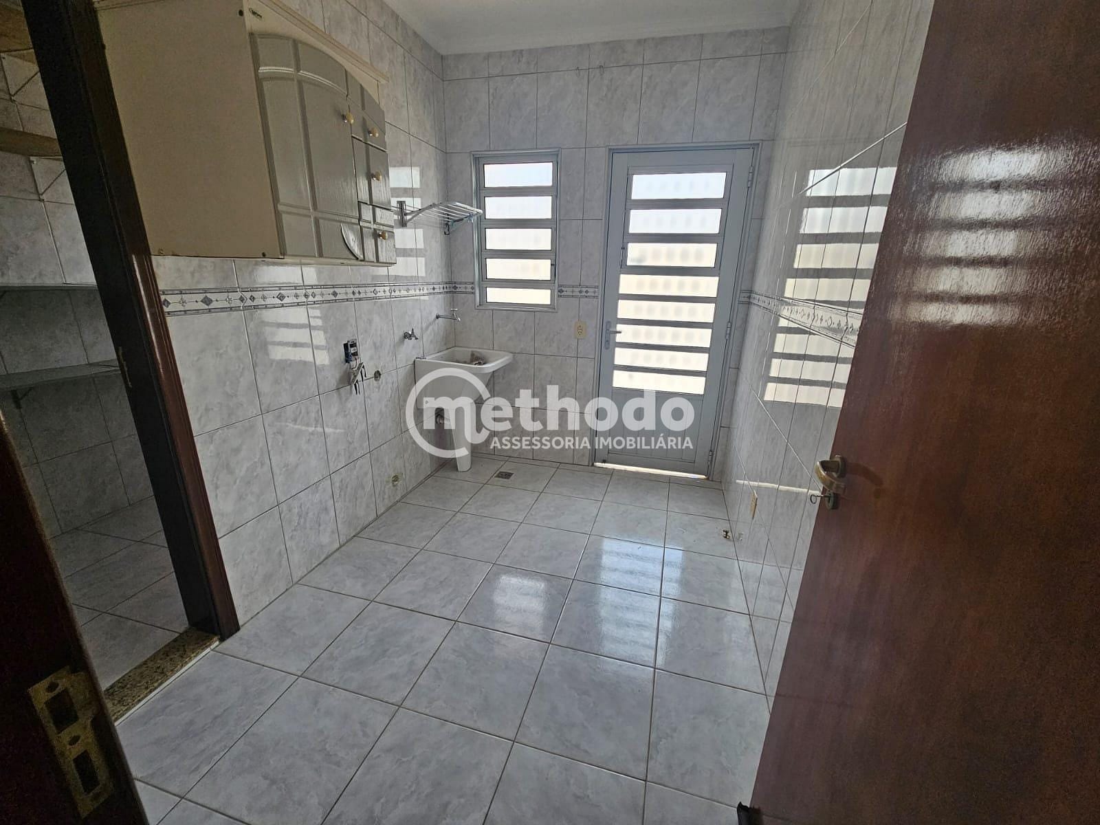 Casa, 3 quartos, 214 m² - Foto 8