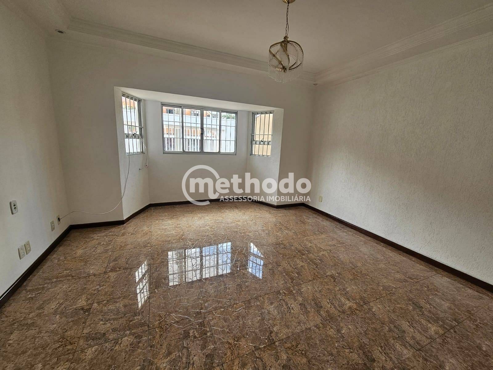 Casa, 3 quartos, 214 m² - Foto 28