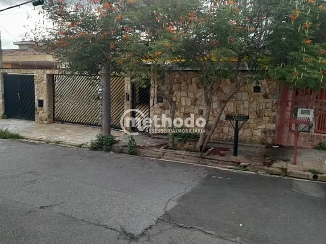 Casa com 325m² 3 quartos e 2 banheiros, à venda, no bairro Vila Proost de Souza em Campinas