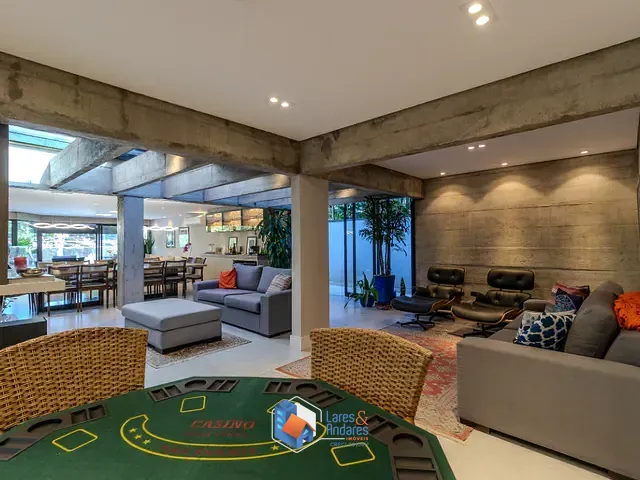 Casa com 383m² 3 quartos e 6 banheiros, à venda, no bairro Brooklin Paulista em São Paulo