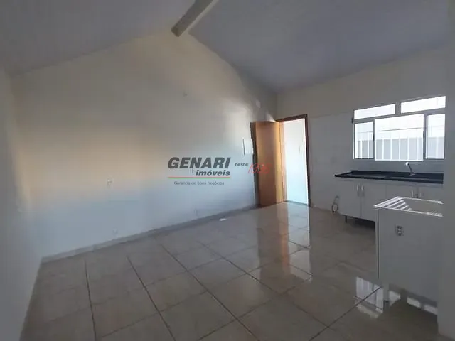Casa 2 quartos e 1 banheiro, para alugar, no bairro Vila Florença em Indaiatuba