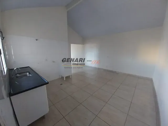 Casa 2 quartos e 1 banheiro, para alugar, no bairro Vila Florença em Indaiatuba