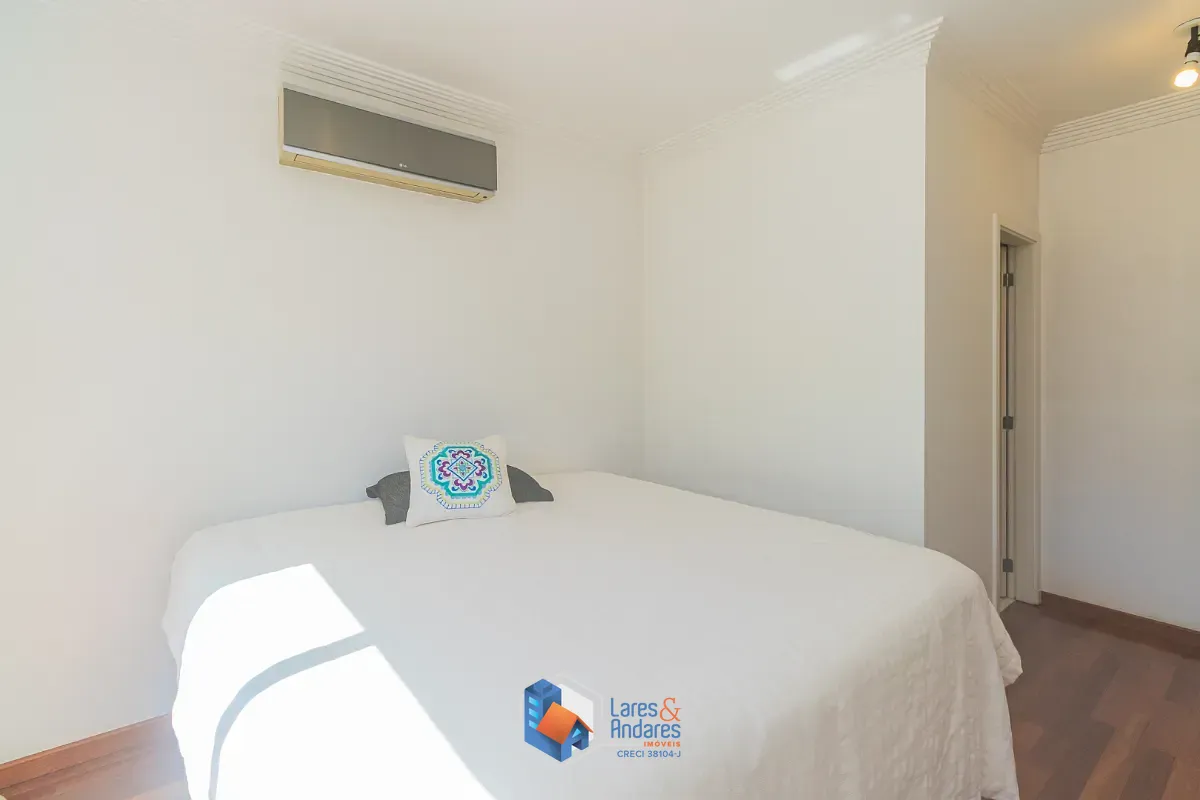 Casa, 3 quartos, 223 m² - Foto 32