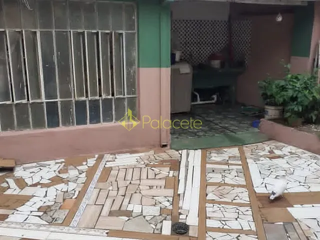 Casa com 180m² 2 quartos e 1 banheiro, à venda, no bairro Centro em Taubaté