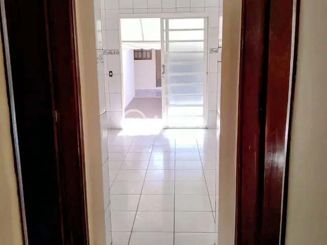 Casa com 200m² 2 quartos e 1 banheiro, à venda, no bairro Bonfim em Campinas