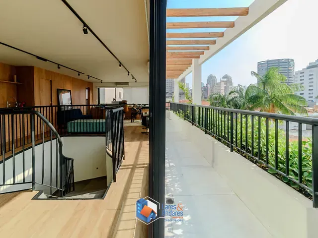 Casa com 300m² 2 quartos e 4 banheiros, à venda, no bairro Cidade Monções em São Paulo