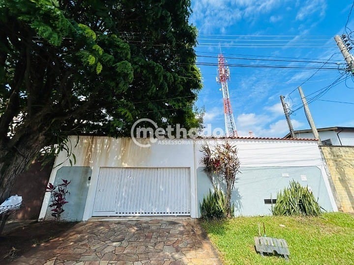 Casa, 2 quartos, 200 m² - Foto 1
