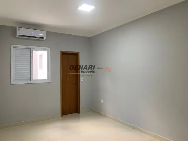 Casa com 150m² 3 quartos e 2 banheiros, à venda, no bairro Jardim Barcelona em Indaiatuba