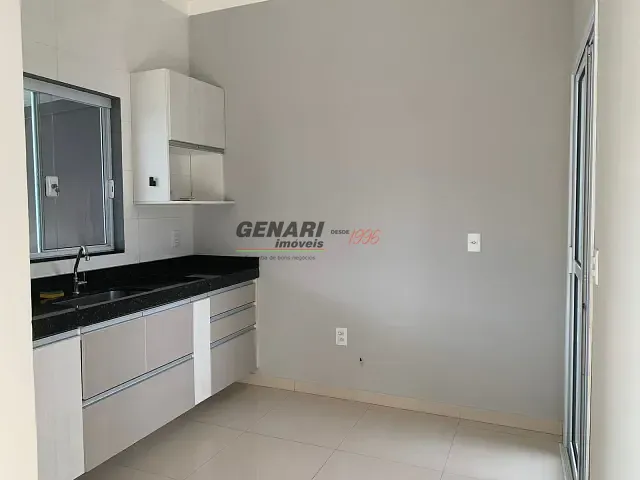 Casa com 150m² 3 quartos e 2 banheiros, à venda, no bairro Jardim Barcelona em Indaiatuba