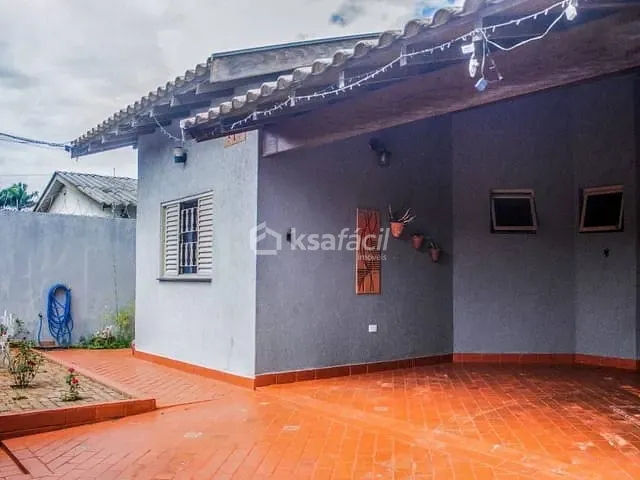 Casa com 432m² 3 quartos e 2 banheiros, à venda, no bairro Vila Taveirópolis em Campo Grande