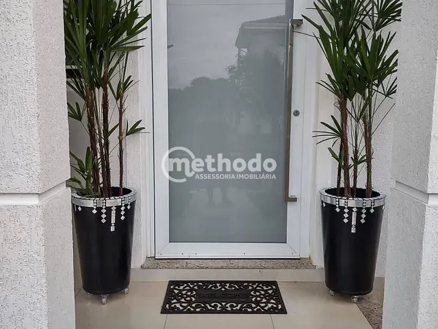 Casa com 300m² 3 quartos e 5 banheiros, à venda, no bairro Betel em Paulínia